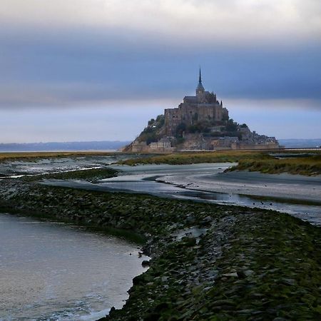 Hotel De La Digue Mont-Saint-Michel Luaran gambar